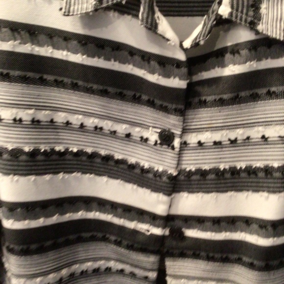 Alfred Dunner black, grey and white hip length jacket, size 12 - Picture 2 of 5